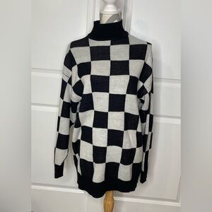 Divided H&M Small Checker Sweater